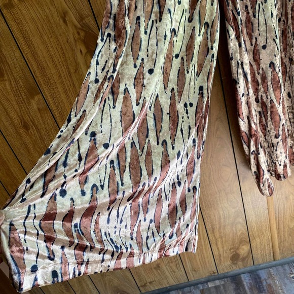 NWT Eva Franco Animal Print Velour Jovy Pants in Mod Birch Tan Black Size 6 - Picture 5 of 8